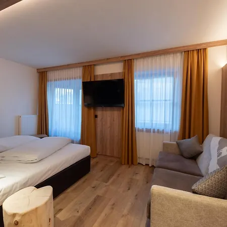 Mondschein 3* Σέστο